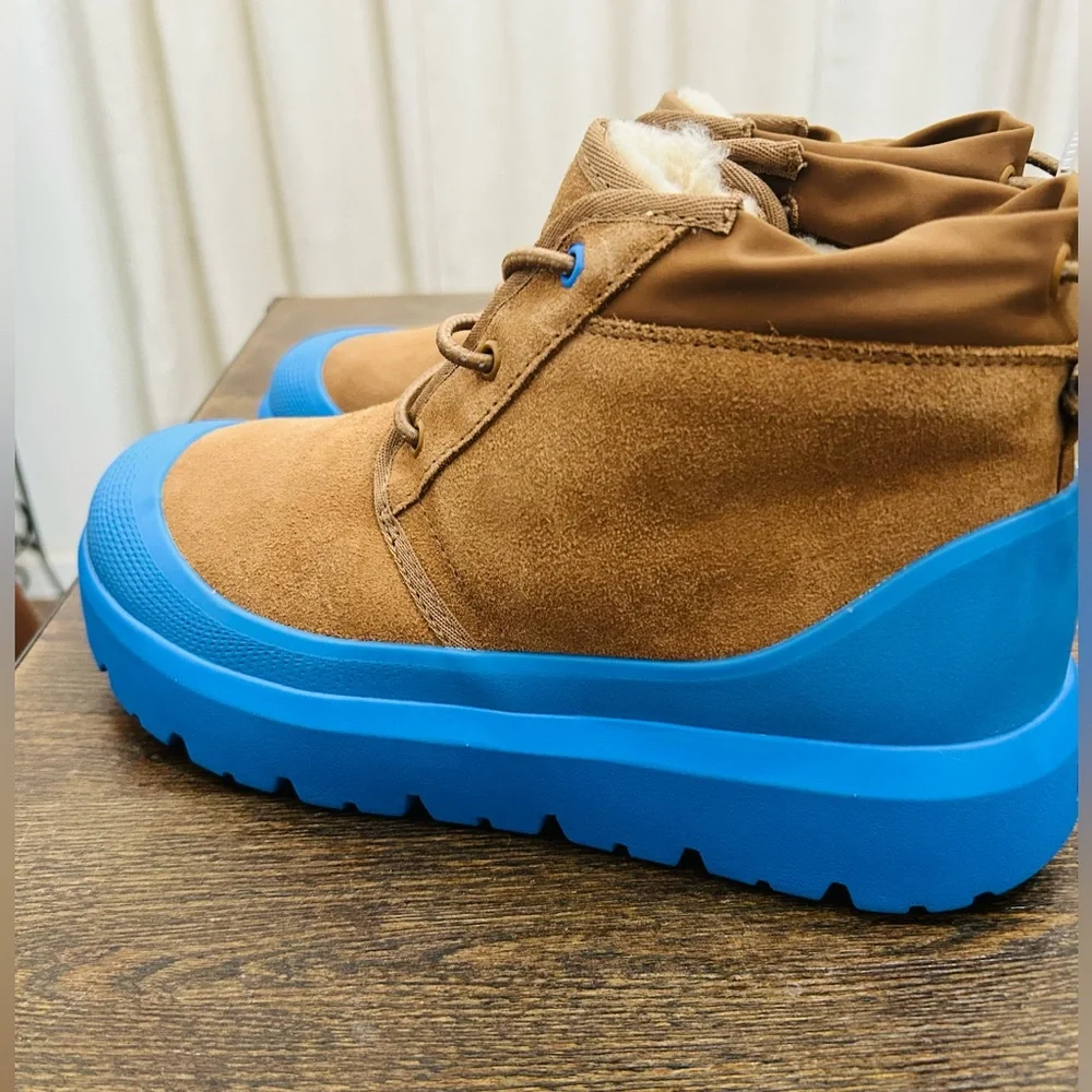 UGG
Men’s boots Neumel Weather Hybrid size 11 - Picture 6 of 7